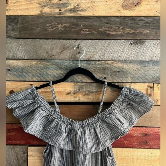 Umgee Gray Stripe Off Shoulder Dress Size Large - Picture 3 of 13